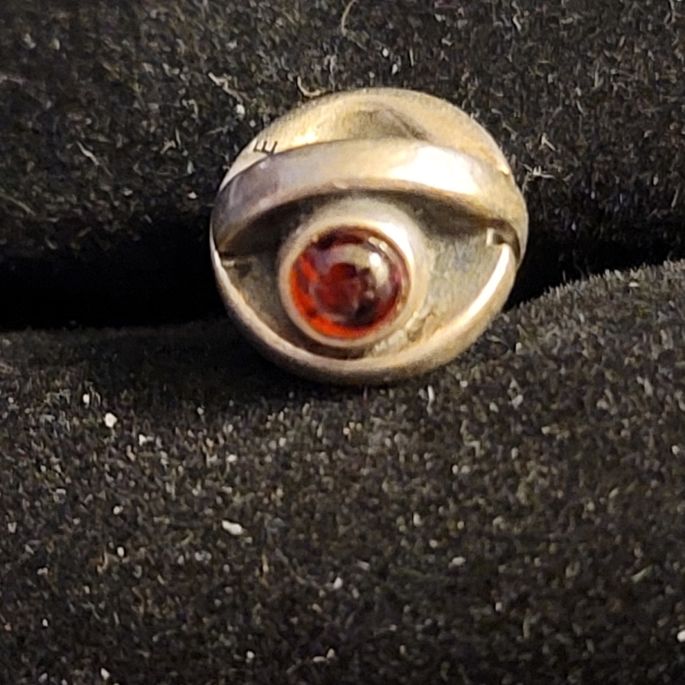 Pandora bead